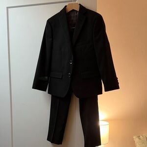TALLIA Elegant Black Boy’s Suit